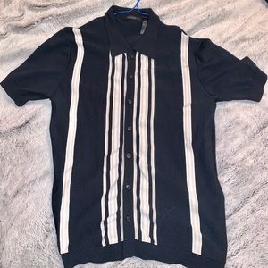 Claiborne button up shirt men’s medium black gold